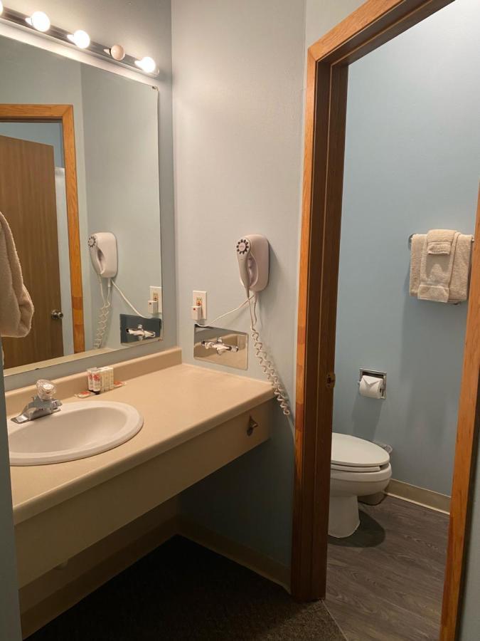 Aspen Inn Grand Marais Buitenkant foto